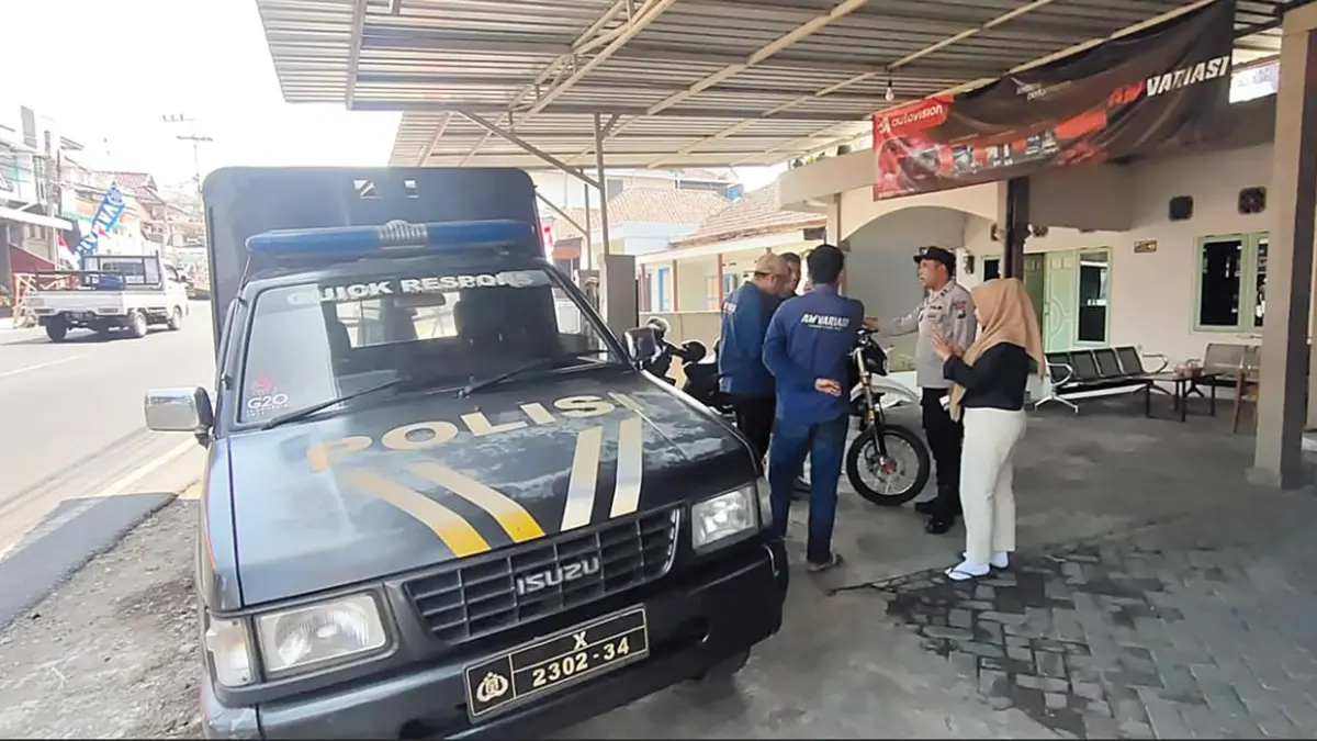 Polisi mengamankan motor hasil curian, kemudian diserahkan ke pemiliknya