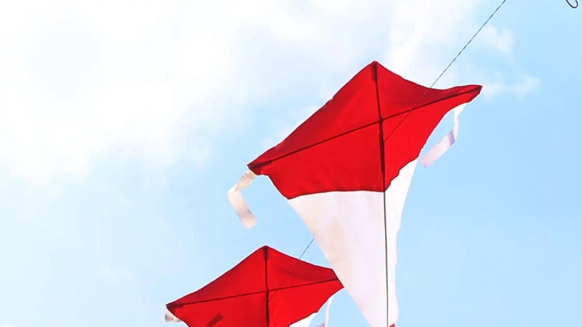 Festival layangan hias menyambut Hari Kemerdekaan RI (Darmono/Radar Malang)