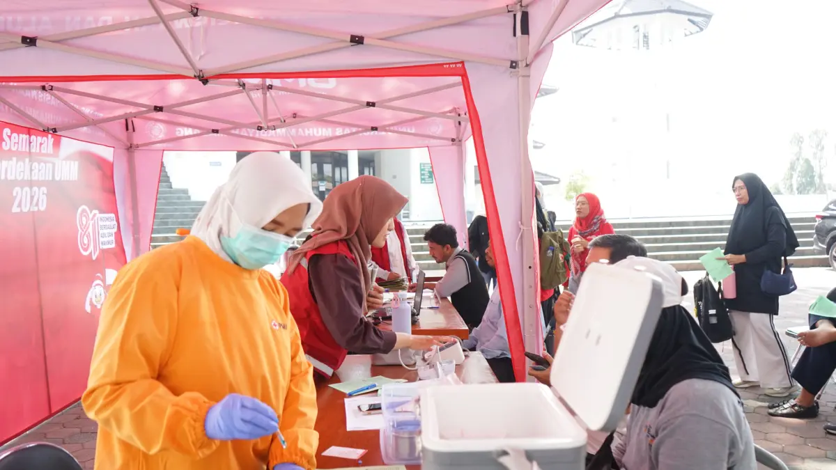 SOSIAL: Aksi donor darah di UMM.