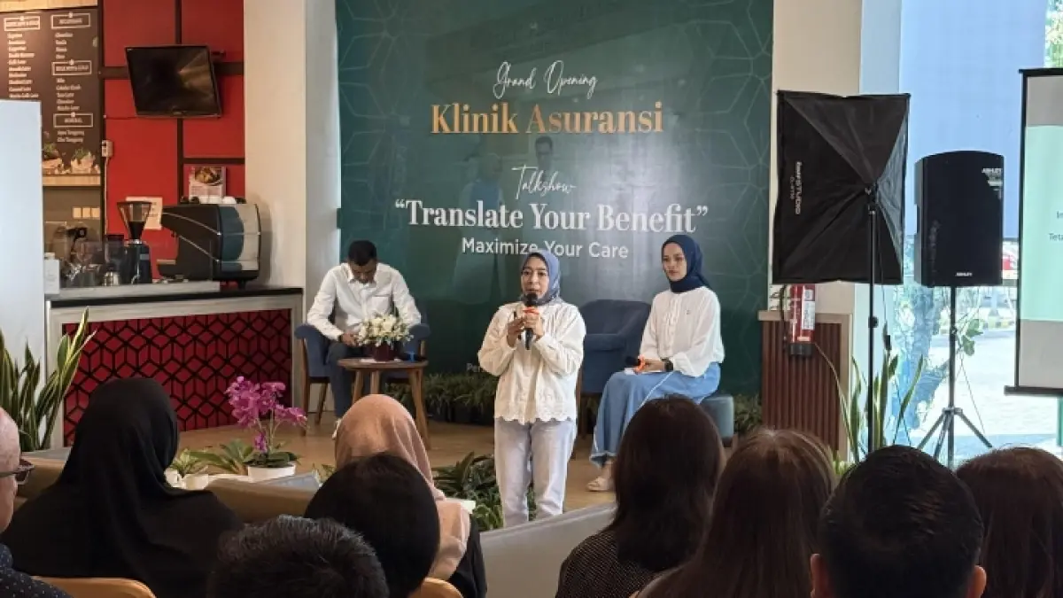 HANGAT: Suasana peresmian Klinik Asuransi Persada Hospital.