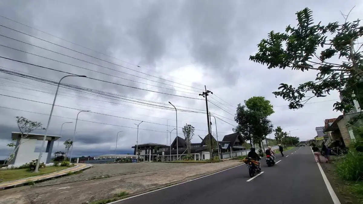 UNTUK WISATAWAN: Rest Area di Desa Wringinanom, Kecamatan Poncokusumo rampung dibangun pada September 2025