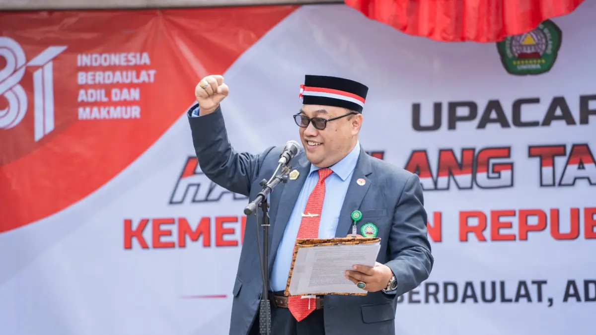 VISIONER: Rektor Unisma Prof Drs H. Junaidi, M.Pd., Ph.D.
