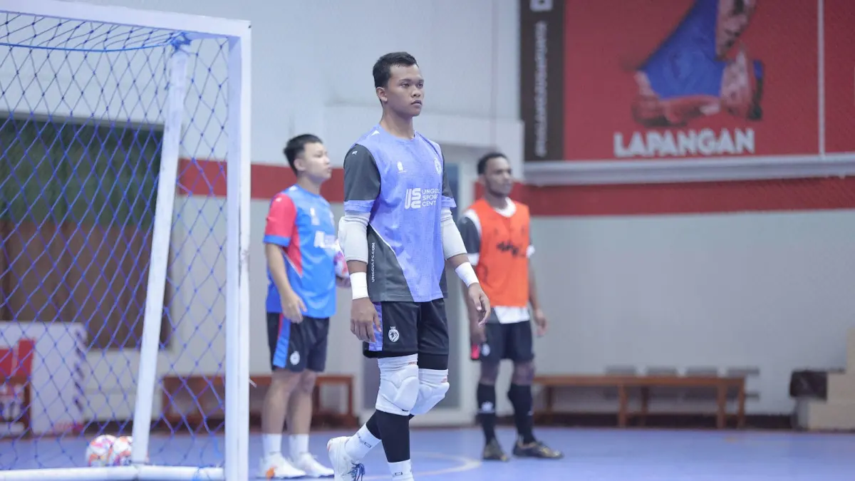 ANDALKAN TALENTA LOKAL: Kevin Akbar mengikuti sesi latihan Unggul FC di Unggul Sports Center, beberapa waktu lalu. (Foto: MO Arema FC)
