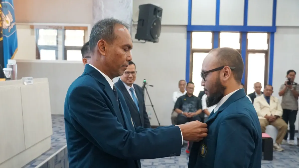 BERDAMPAK: Fakultas Teknik Universitas Brawijaya (FTUB) mengukuhkan 28 lulusan Program Pendidikan Profesi Arsitek (PPAr) Angkatan ke-3 Departemen Arsitektur, Rabu (19/8). 