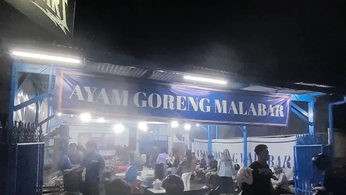 Wajib orang tahu, ada Ayam Goreng Mdan Ronde Titoni di Kota Malang (sumber: Gmaps @Alexander Barker)