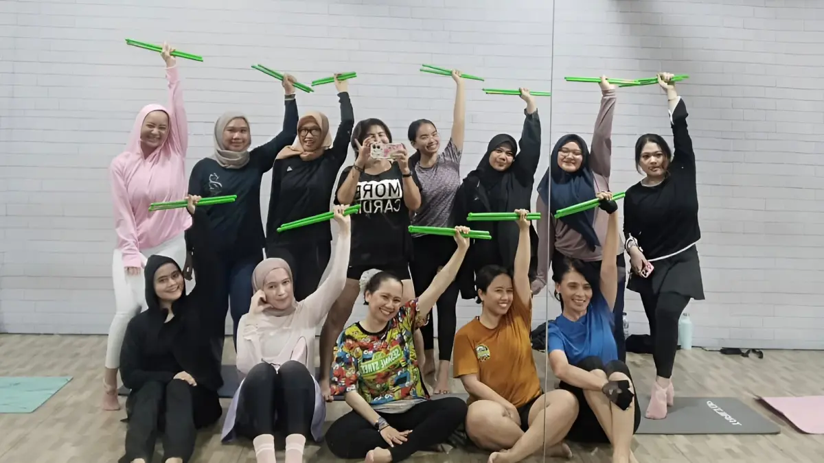Kelas poundfit di Profit Gym Ladies. (Ivonia Faisa Rahma)
