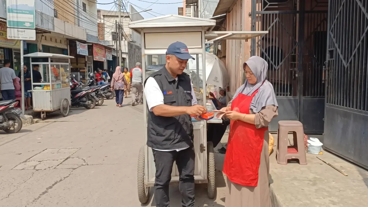 Mengenal Narsun, BRILink Agen “Juragan” di Jabar Sukses Perluas Perlindungan Sosial bagi 7 Ribu Pekerja Informal