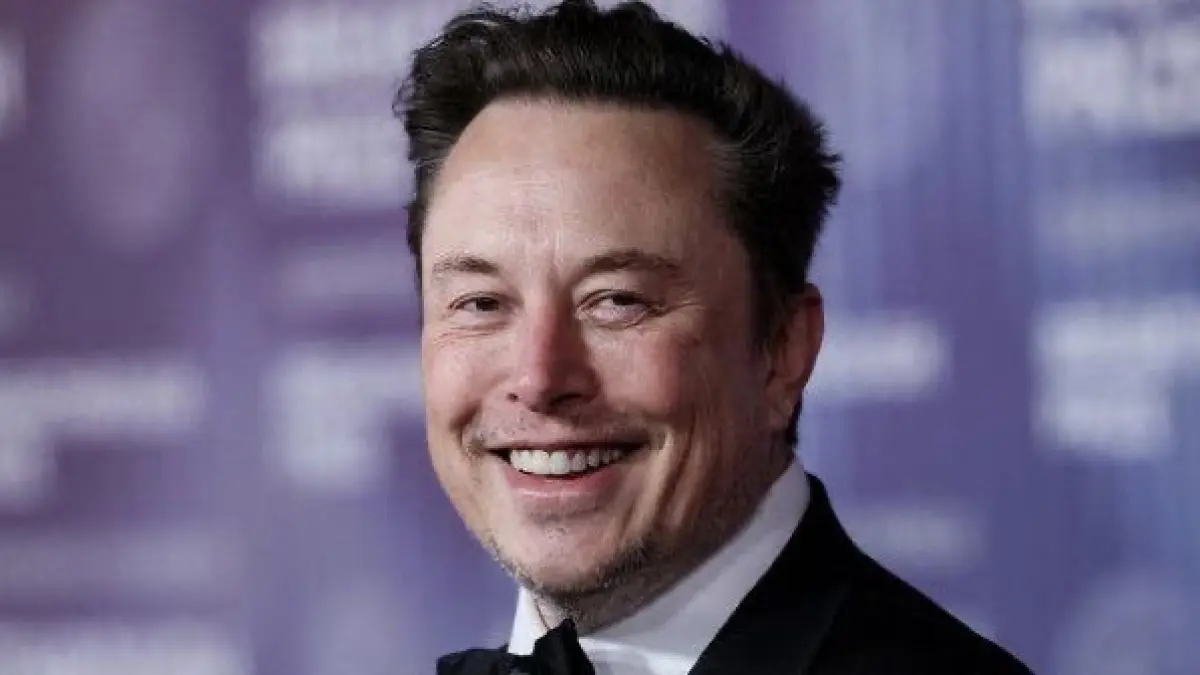 Elon Musk pendiri Tesla dan SpaceX. (Sumber: @valuetainment/X)