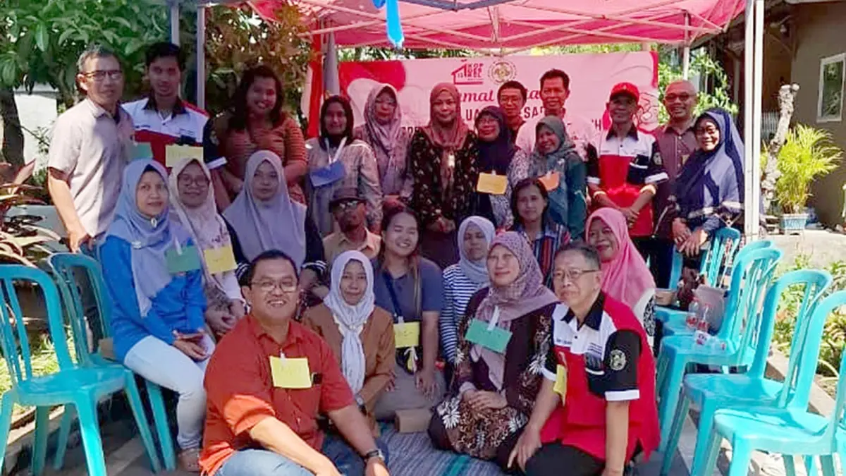 TERUS MENINGKAT: 20 anggota KMP Bumiayu mengikuti diklat perkoperasian di Kelurahan Bumiayu, 19 Juli lalu. (KMP Bumiayu For Radar Malang)