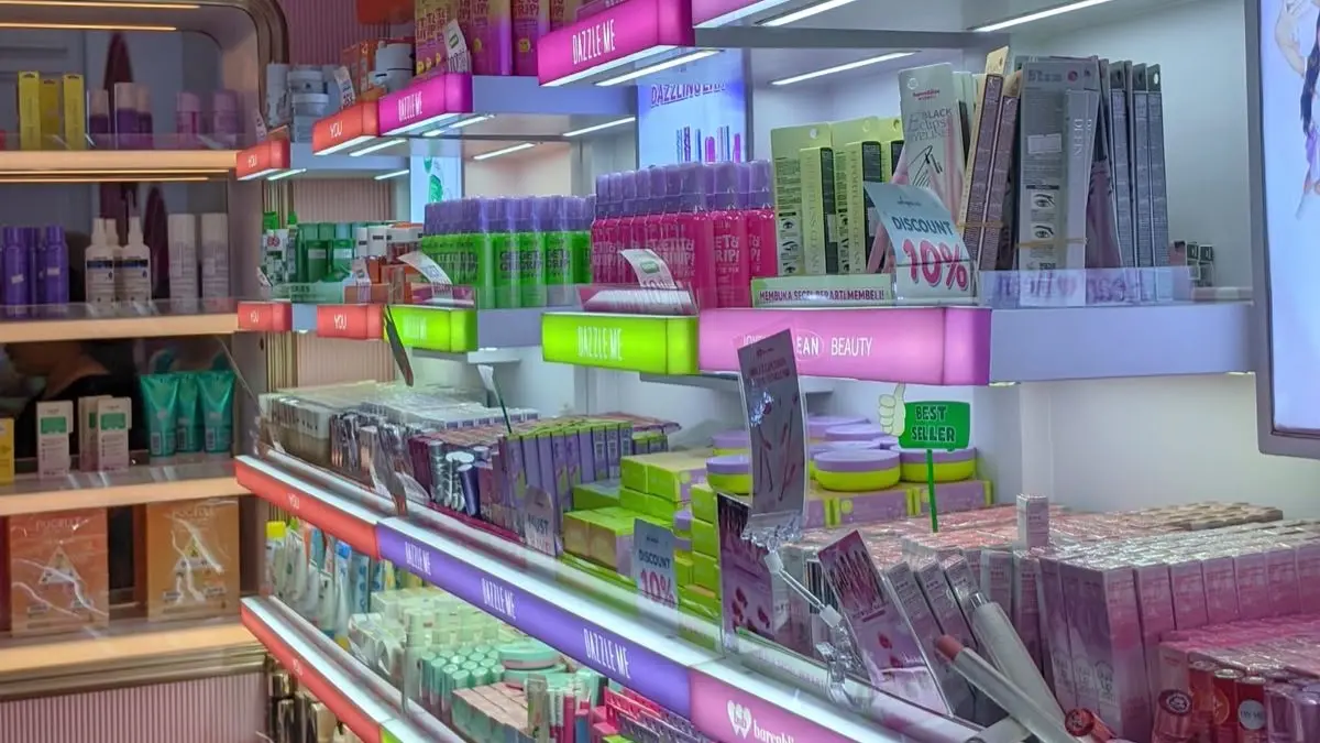 Rekomendasi toko makeup di Malang. Sumber: Pinterest