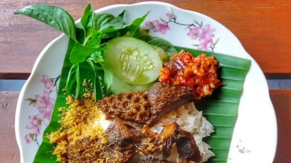 Nasi babat rekomendasi di Malang (sumber: pinterest @Astri Nurhidayati)