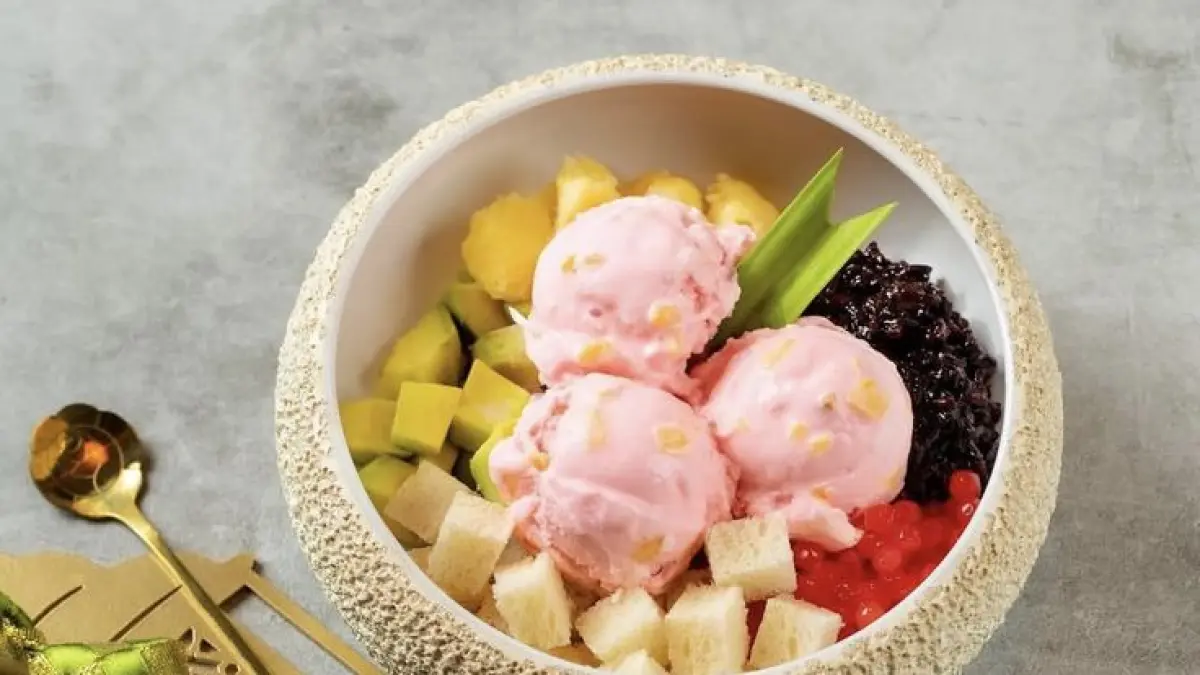 Es teler dengan potongan buah dan topping melimpah bisa menjadi pilihan segar saat cuaca panas di Malang (sumber: pinterest @have lunch)