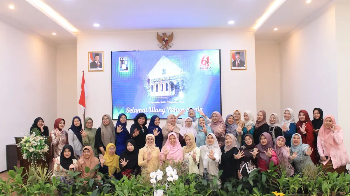 SYUKUR: HUT ke-61 SMAN 5 Malang momentum untuk mencetak generasi yang berilmu, berkarakter unggul, dan siap menghadapi tantangan zaman.