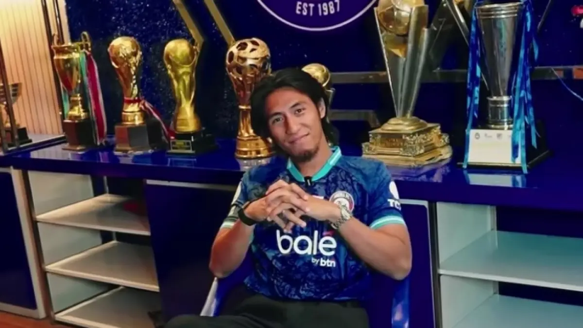 Hanif Sjahbandi berseragam Arema FC. (MO Arema FC)