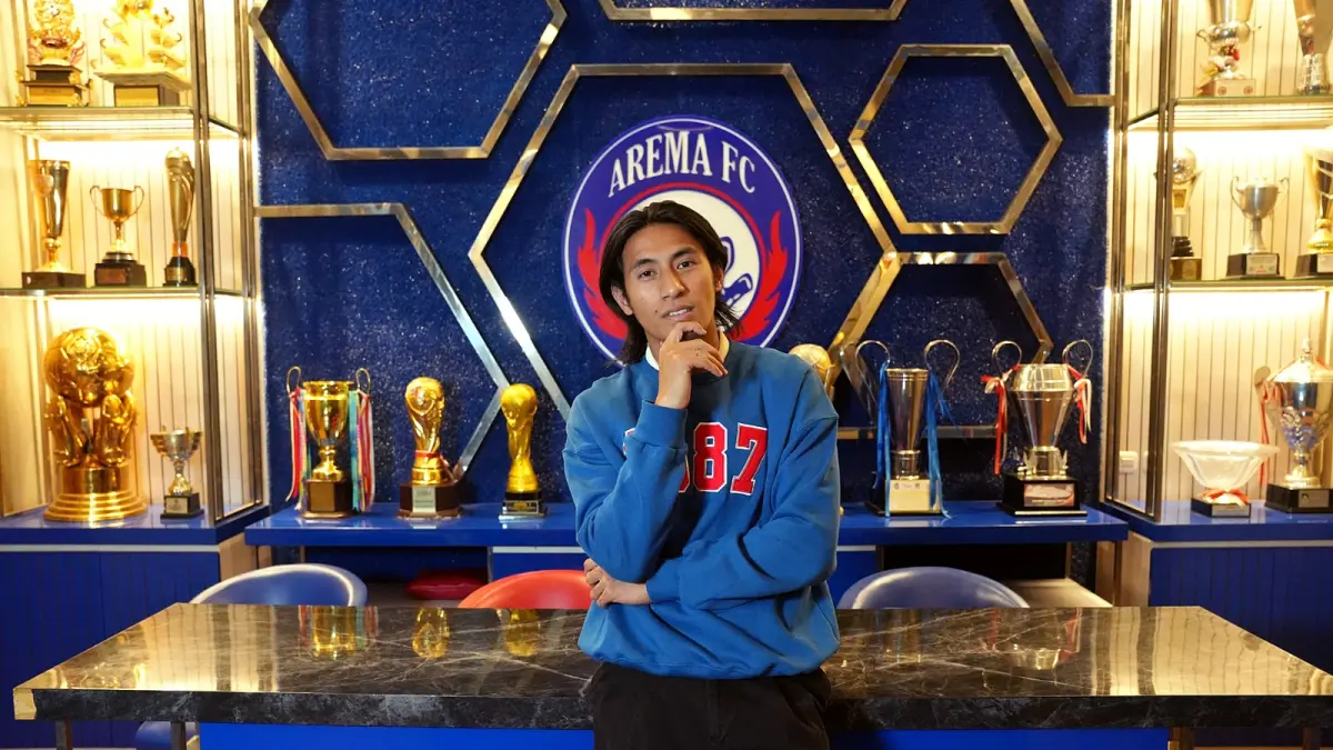 Hanif Sjahbandi menjadi pemain lokal kelima yang didatangkan Arema FC musim ini.