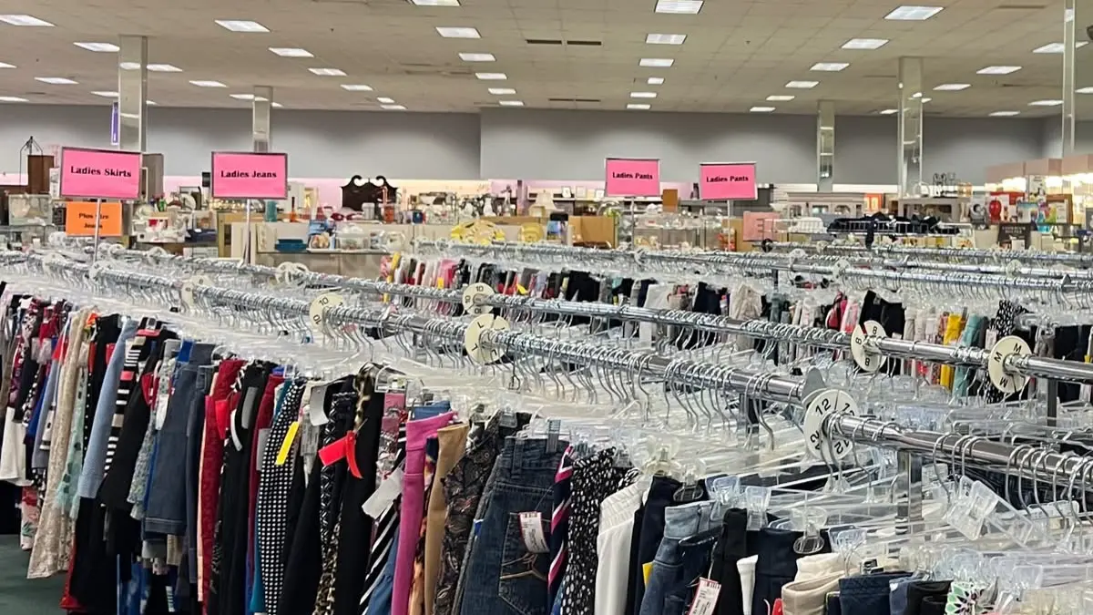 Beberapa hal yang perlu diperhatikan saat thrifting. Sumber: Pinterest