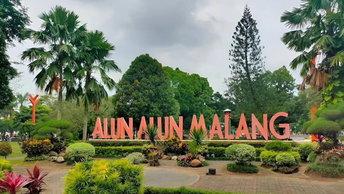 Alun-Alun Malang. (Bro Yonathan Channel/Google Maps)