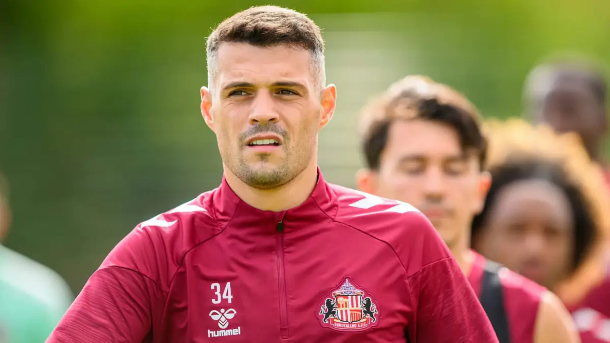 Granit Xhaka dalam sesi latihan bersama Sunderland. Sumber: IG/@granitxhaka