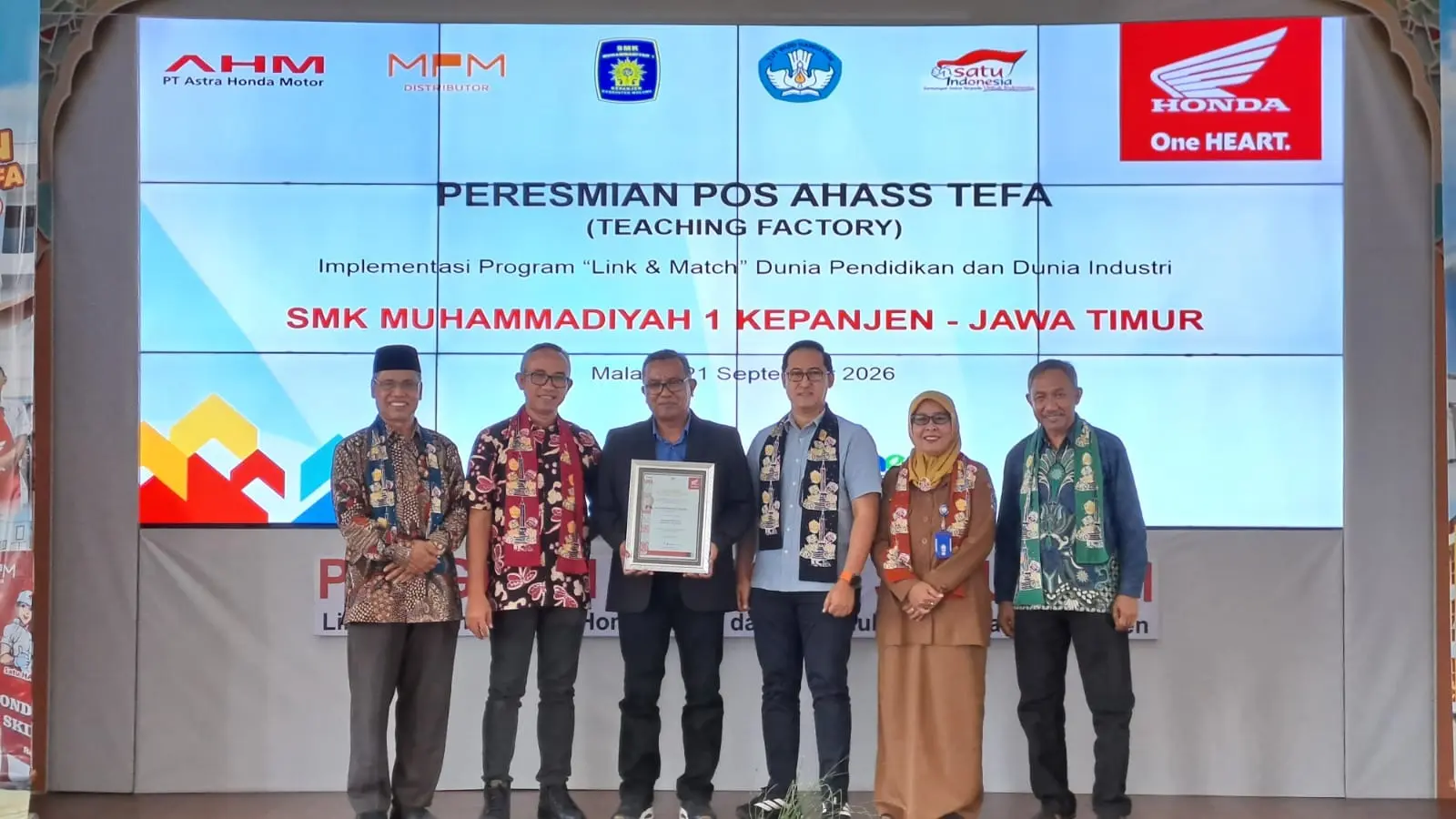 PT Mitra Pinasthika Mulia (MPM Honda Jatim) kembali memperkuat pendidikan vokasi berbasis industri melalui peresmian Pos AHASS Teaching Factory (TEFA) di SMK Muhammadiyah 1 Kepanjen
