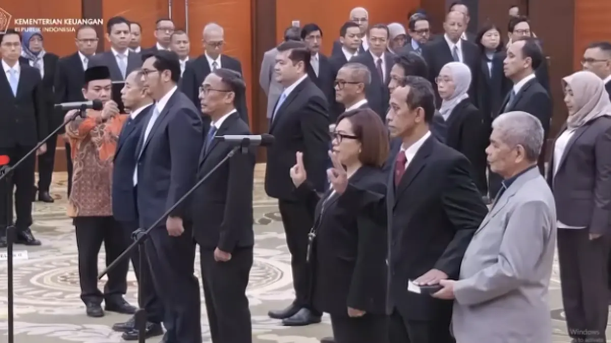 Suahasil Nazara lantik 14 pejabat baru Kemenkeu, Senin, 21 September 2026. (Dok.Tiktok)