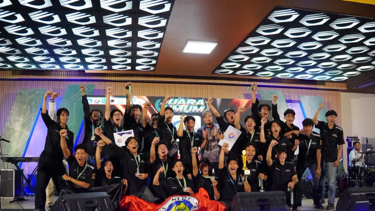 Mahasiswa UM Borong Prestasi Nasional di Kompetisi Kendaraan Listrik dan Robot Terbang 2026