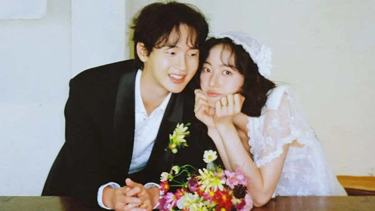 Jang Dongyoon dan Kim Seungyoon Resmi Menikah (Sumber : Instagram @dongyoon_0712)