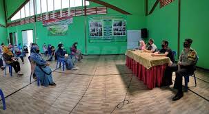 Salah satu giat Gerakan Masyarakat Hidup Sehat (Germas) yang dilakukan oleh Puskesmas di Kota Malang. (Laoh Mahfud/Radar Malang)