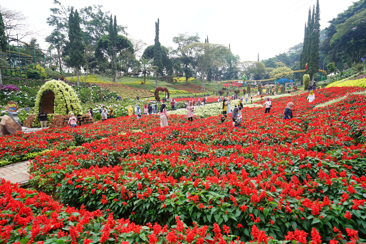 Suasama Taman Rekreasi Selecta saat long weekend. Foto: Istimewa