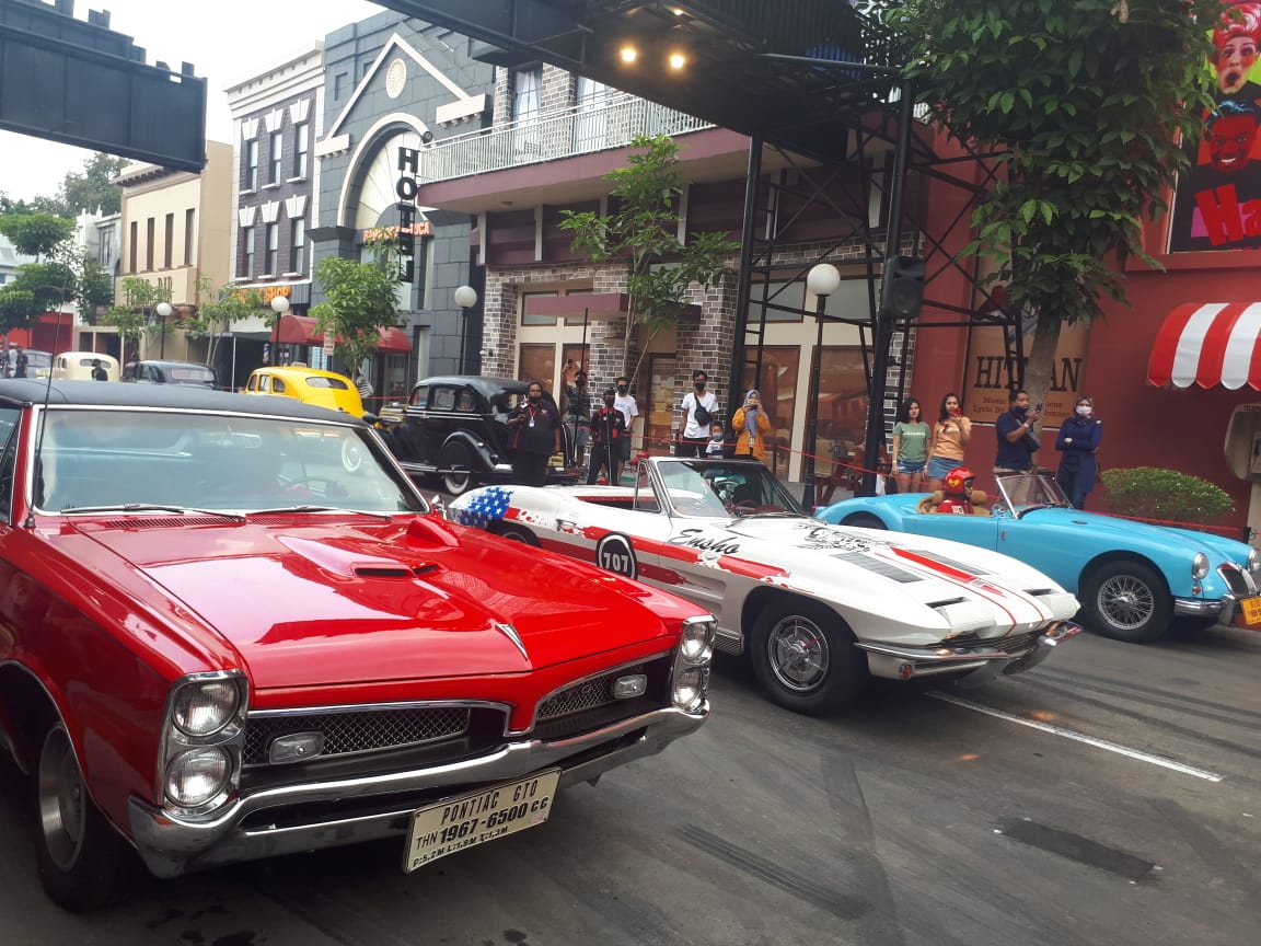 Salah satu atraksi yang ditampilkan di Museum Angkut di Kota Batu. (Darmono/Radar Malang)