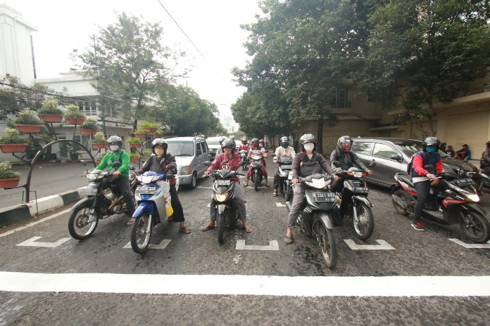 Ilustrasi jalanan Kota Malang yang padat (Laoh Mahfud/Radar Malang)
