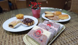 Menu-menu di Griya Eskimo yang dibuat dari resep era kolonial Belanda (Rubianto / Radar Malang)
