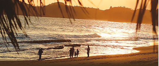 Sunset di Bajumati (Fikiansyah / Radar Malang)