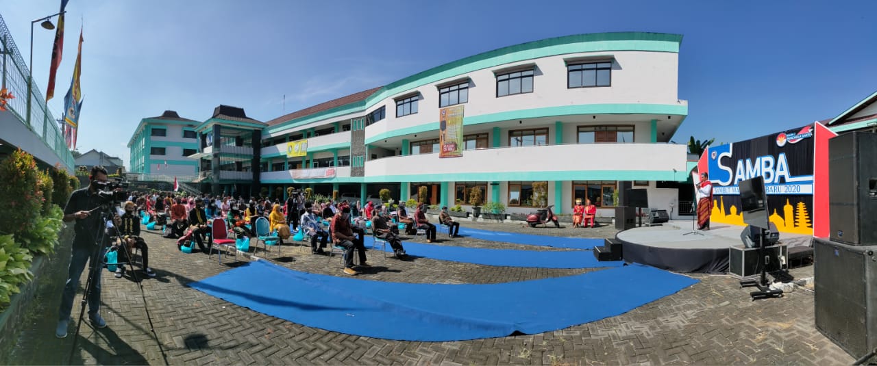 Samba episode Pancasila Sakti yang digelar IKIP Budi Utomo, dilaksanakan secara offline dan online. (Inifia / Radar Malang)