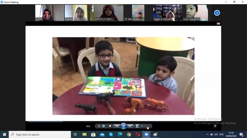 Siswa TK ABA 18 mengikuti program Belajar dari Rumah (BDR) secara virtual dengan siswa Birla High School India. (Istimewa)