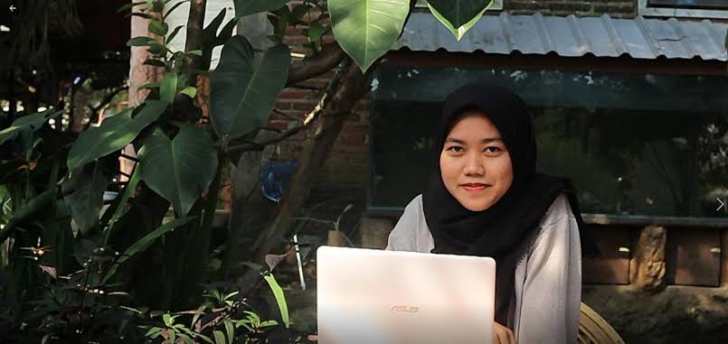 Titik Diniyah (dok pribadi)