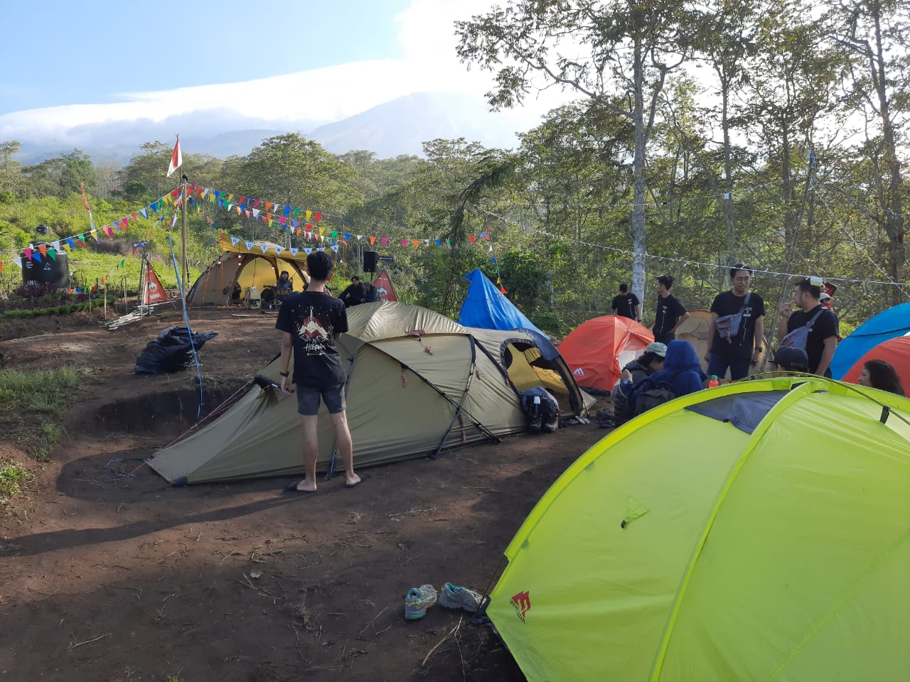 Komunitas Jelajah Gunung Arjuno (Jaguar) yang merupakan bagian dari SuperAdventure Surabaya sukses membuka camping ground baru di Bukit Glagah Wangi, Desa Sumber Gondo, Kecamatan Bumiaji, Batu, Jawa Timur. (Istimewa)