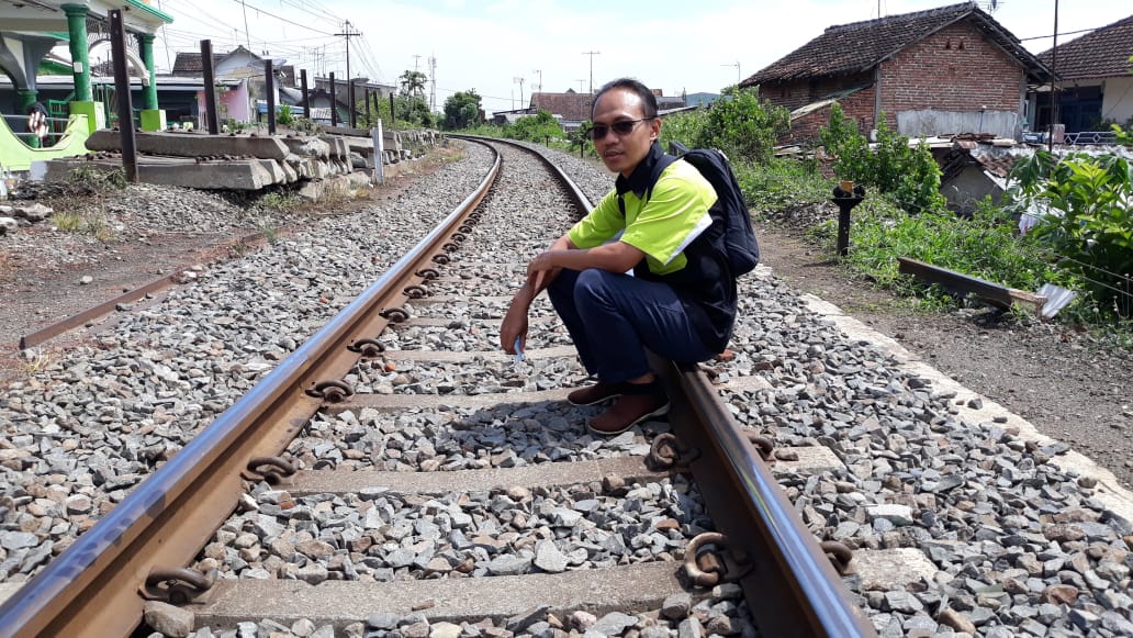 Sudiro,  koordinator juri Kampung Bersinar yang juga dosen ITN Malang (Intan Refa / Radar Malang)