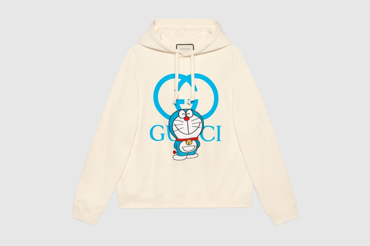 Sweater Gucci dengan aksen Doraemon (Hypebeast)