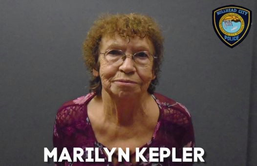 Marilyn Kepler setelah diamankan polisi pasca insiden kekerasan terhadap pacarnya. (source: Buzz)