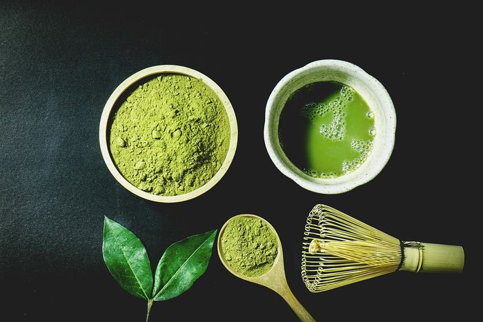 Matcha memiliki bentuk seperti serbuk dengan tekstur yang halus. (MaxPixel