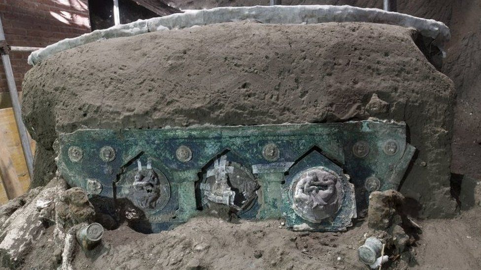 Kereta kuda yang ditemukan di kota kuno Pompeii di Italia (BBC/ist)