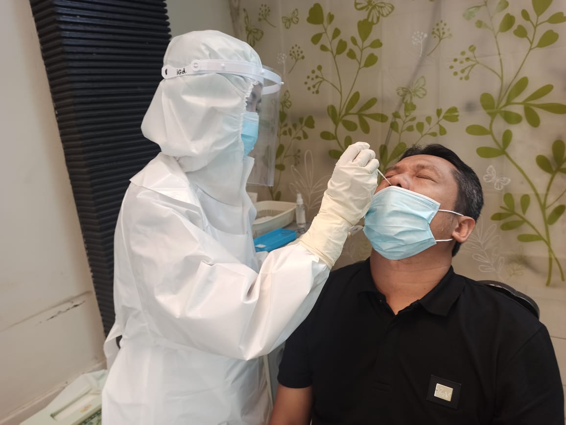 Ilustrasi swab antigen di salah satu faskes (istimewa)