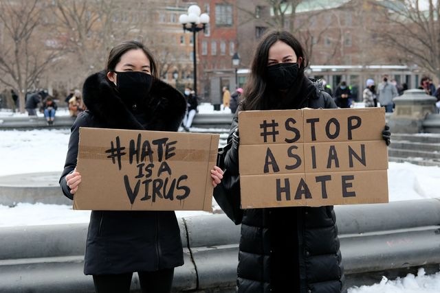 Orang-orang dari berbagai penjuru dunia ikut mendukung gerakan #StopAsianHate (Harper