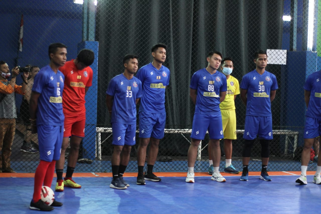 Ilustrasi pemain lokal menjadi andalan Arema FC saat tampil di ajang Piala Wali Kota Solo. (Galih RP/ Radar Malang)
