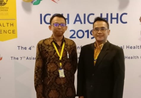 Heri Kristianto MKep SpKep MB (kiri), dosen Keperawatan Medikal Bedah Jurusan Keperawatan Fakultas Kedokteran UB. (Ist)