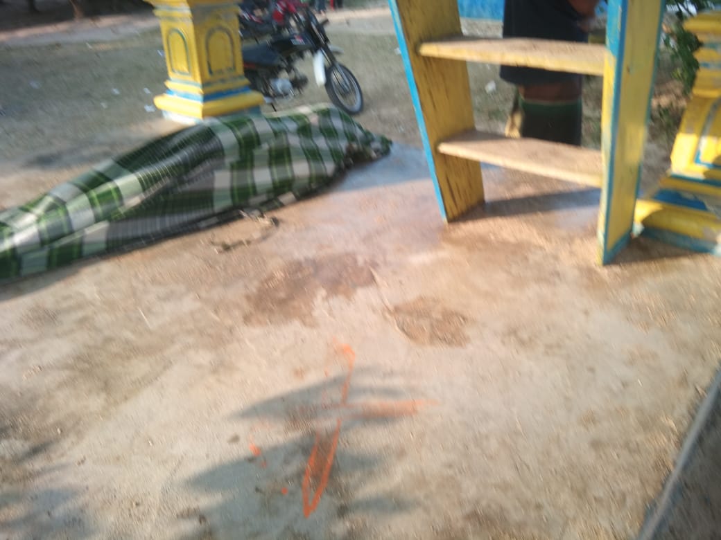 Kondisi salah satu korban meninggal yang ditemukan setelah terseret ombak Pantai Batu Bengkung, Malang. (ist)