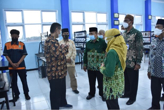 Gedung Center of Excellence (CEO) di komplek kampus II Jalan Panji, Kepanjen, Kabupaten Malang. (ist)