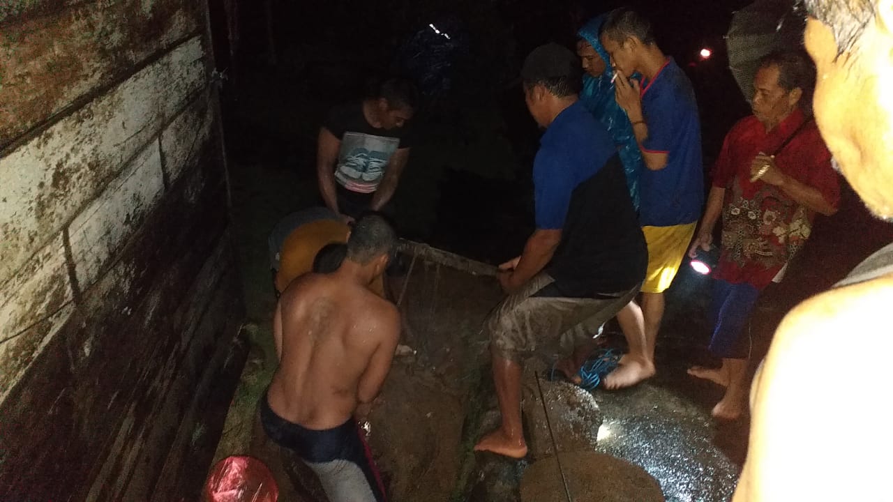 Jembatan putus di Purwodadi, Tirtoyudo (ist)