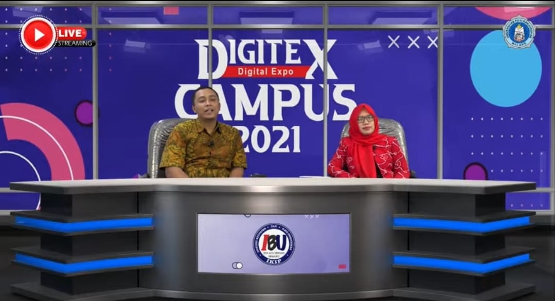 Kepala PMB Unikama, Rina Wijayanti MSi kanan), dalam DigiTalk dalam rangka Digitex Campus 2021. ist)