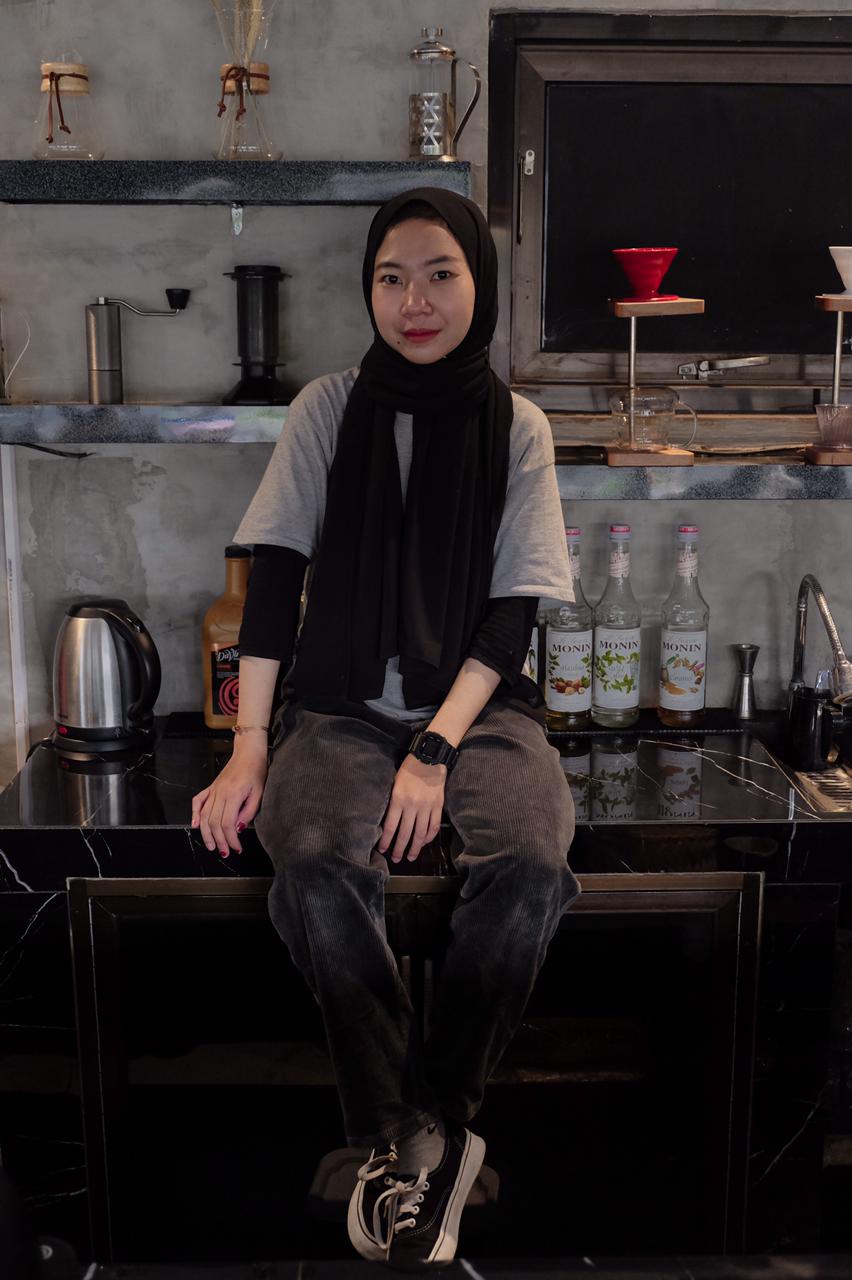 Bagi Melya Dea Rachmawati, profesi barista merupakan pekerjaan yang membanggakan. (ist)